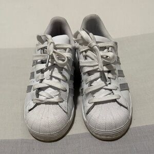 Adidas Superstar Sneakers - white/silver SZ 4